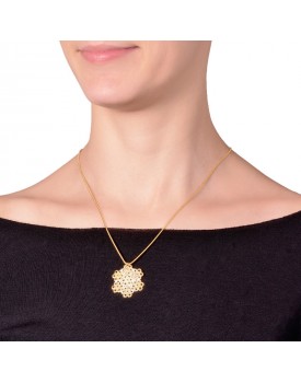 Colar Dourado Margaridas Caseadas