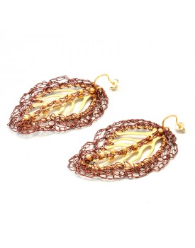 Brinco Dourado Folha Barroca