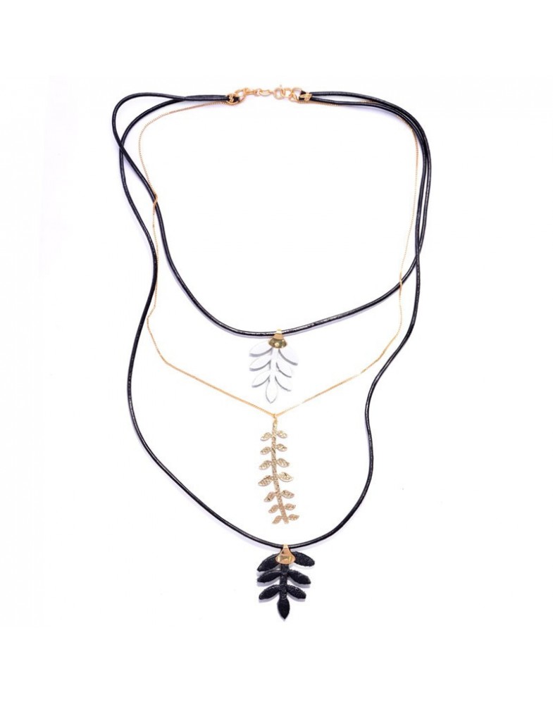 Colar Dourado 3 Fios Folhas