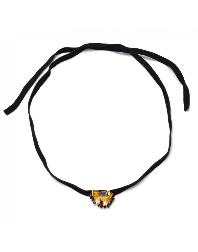 Colar Dourado Silicone Letra W