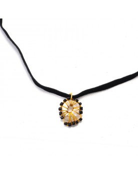 Colar Dourado Silicone Letra Q