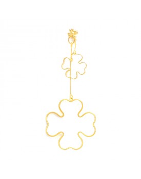 Brinco Dourado Trevos Ao Vento