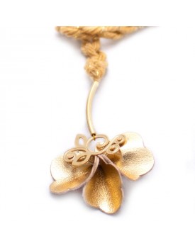 Colar Dourado Floral Dourado