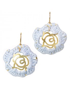 Brinco Dourado Flor Merce Crochê Azul