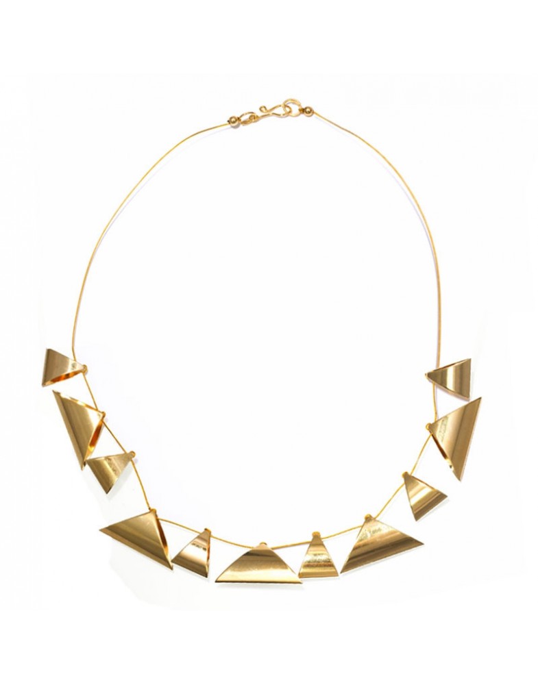 Colar Dourado Espaço Triângulo