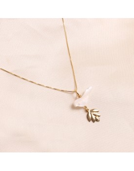 Colar Dourado Passarinho De Madrepérola