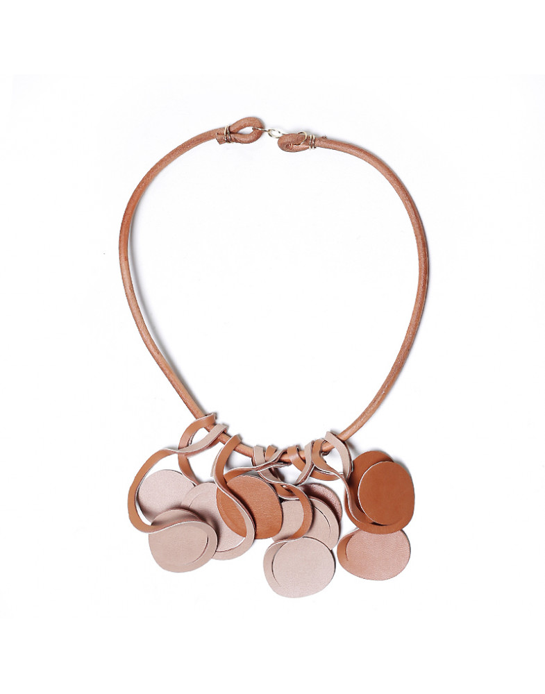 Colar Dourado Moedas De Couro