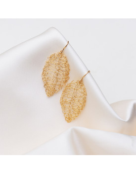 Brinco Dourado Folha Leve