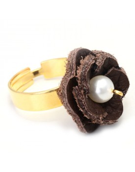 Anel Dourado Flor Couro...