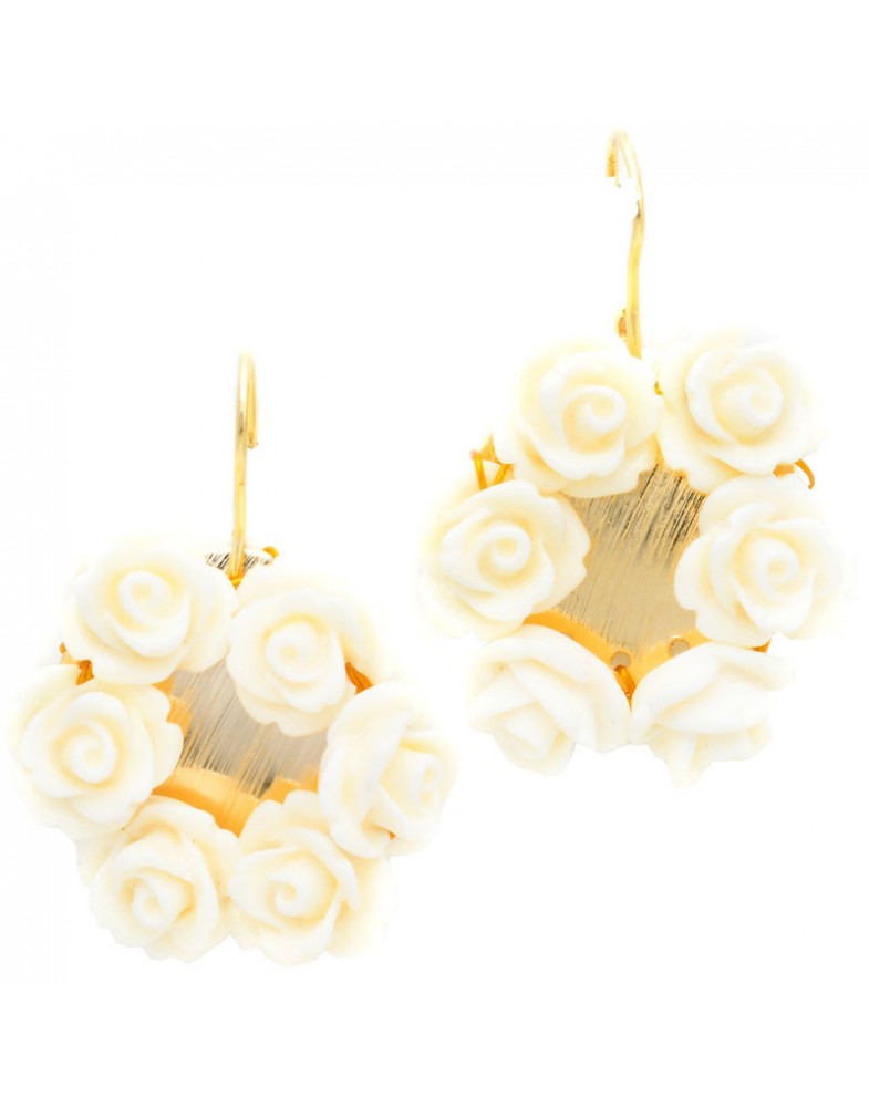Brinco Dourado Com Flor De Resina Bege