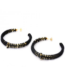 Brinco Dourado Argola Dupla Caseada Com Silicone