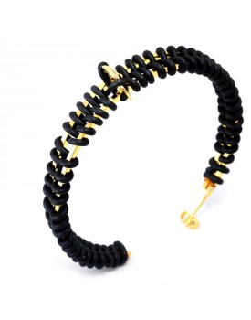 Brinco Dourado Argola Dupla Caseada Com Silicone