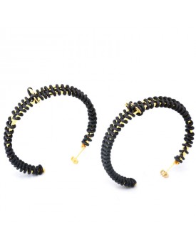 Brinco Dourado Argola Dupla Caseada Com Silicone