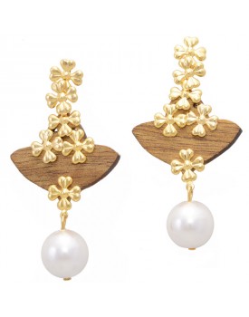 Brinco Dourado Chapéu Com Trevinhos Pequenos