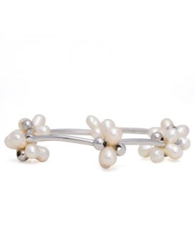 Pulseira Prateada Tubo E Flores De Pérola