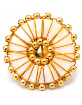Anel Dourado Disco De Madrepérola Caseado Com Bolinha