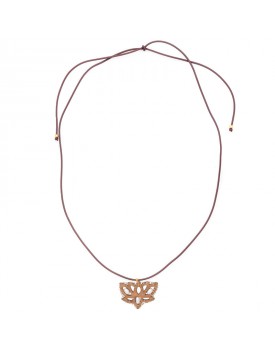 Colar Dourado Flor De Liz Madeira