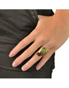 Anel Dourado Com Aro De Folha E Miçangas