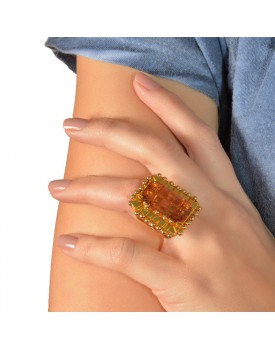 Anel Dourado Quadriculado Com Resina Marrom