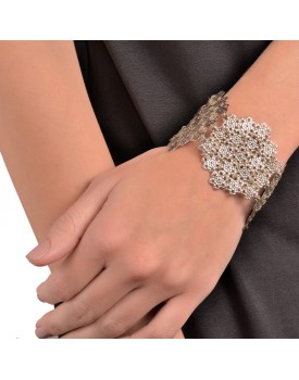 Pulseira Prateada Margaridas Caseadas